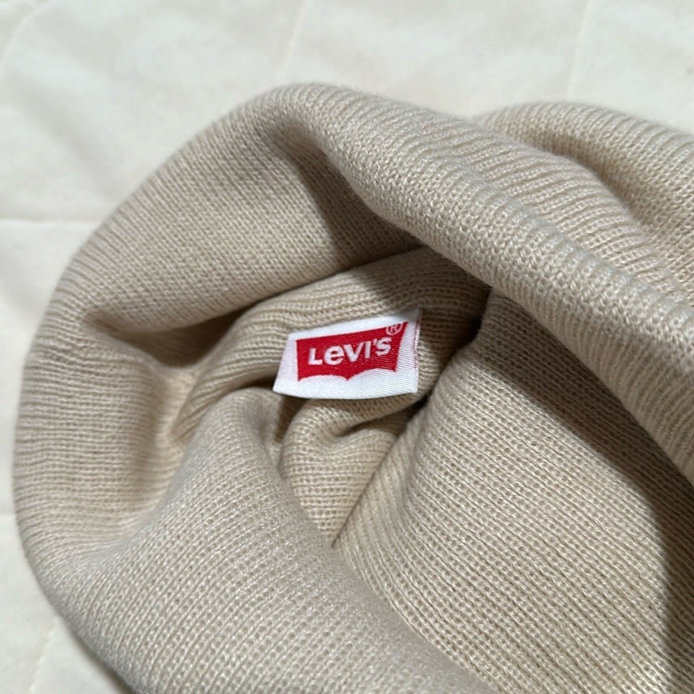 Levi’s Knit Caps 2-Pack OS NWT - Picture 5 of 7
